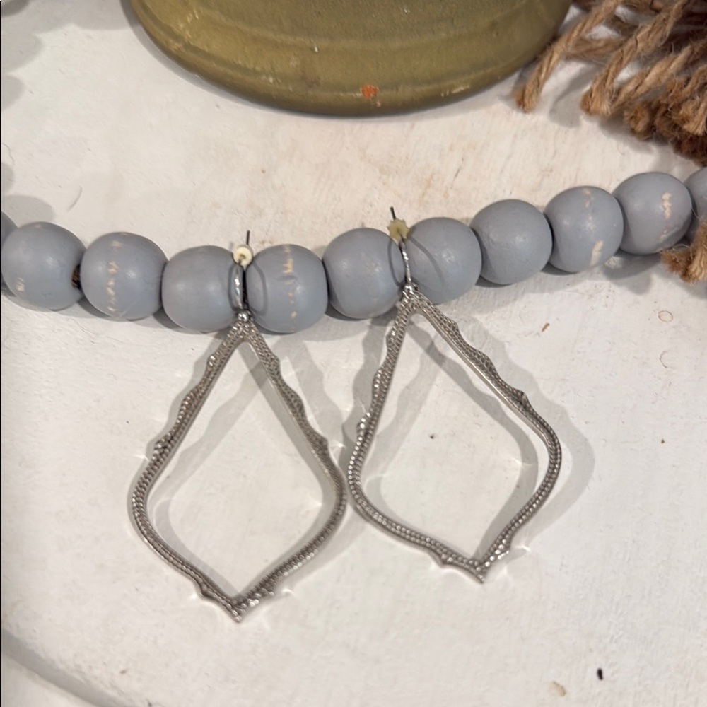 Kendra Scott Silver and Gray Geometric Earrings